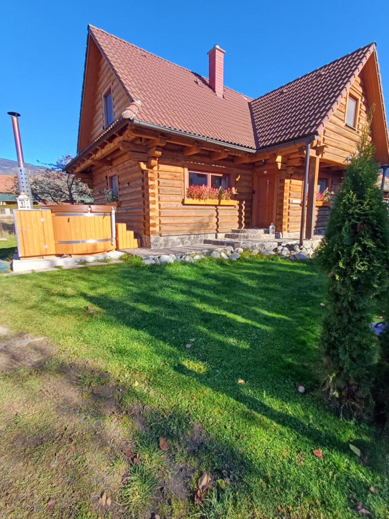 ŽiarDrevenica Zapadne Tatry S Kupacou Kadou A Krbomアパートメント エクステリア 写真